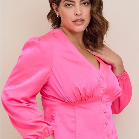 Satin button front shirt - Picture 3 of 4